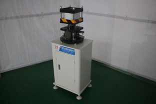 【濟南鋁合金門窗切割設備價格雙頭切割鋸價格數(shù)顯精密鋸報價】-